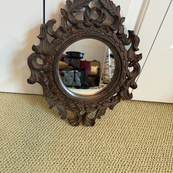 Ornate bronze mirror - Picture 3 of 6
